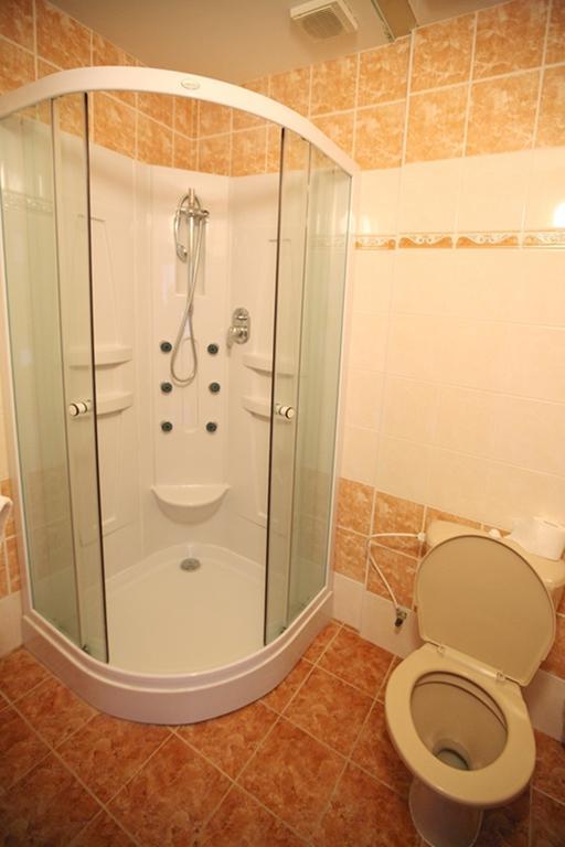 Hotel Solaster Garni Trebic Exterior photo